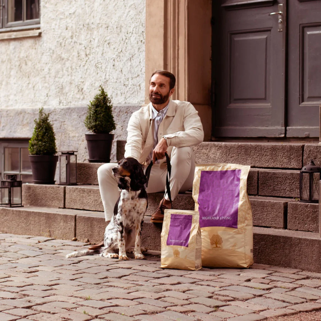 Lifestyle-Image-51_Man_-Dog-and-Highland-living_Original-Format_Lowres_web